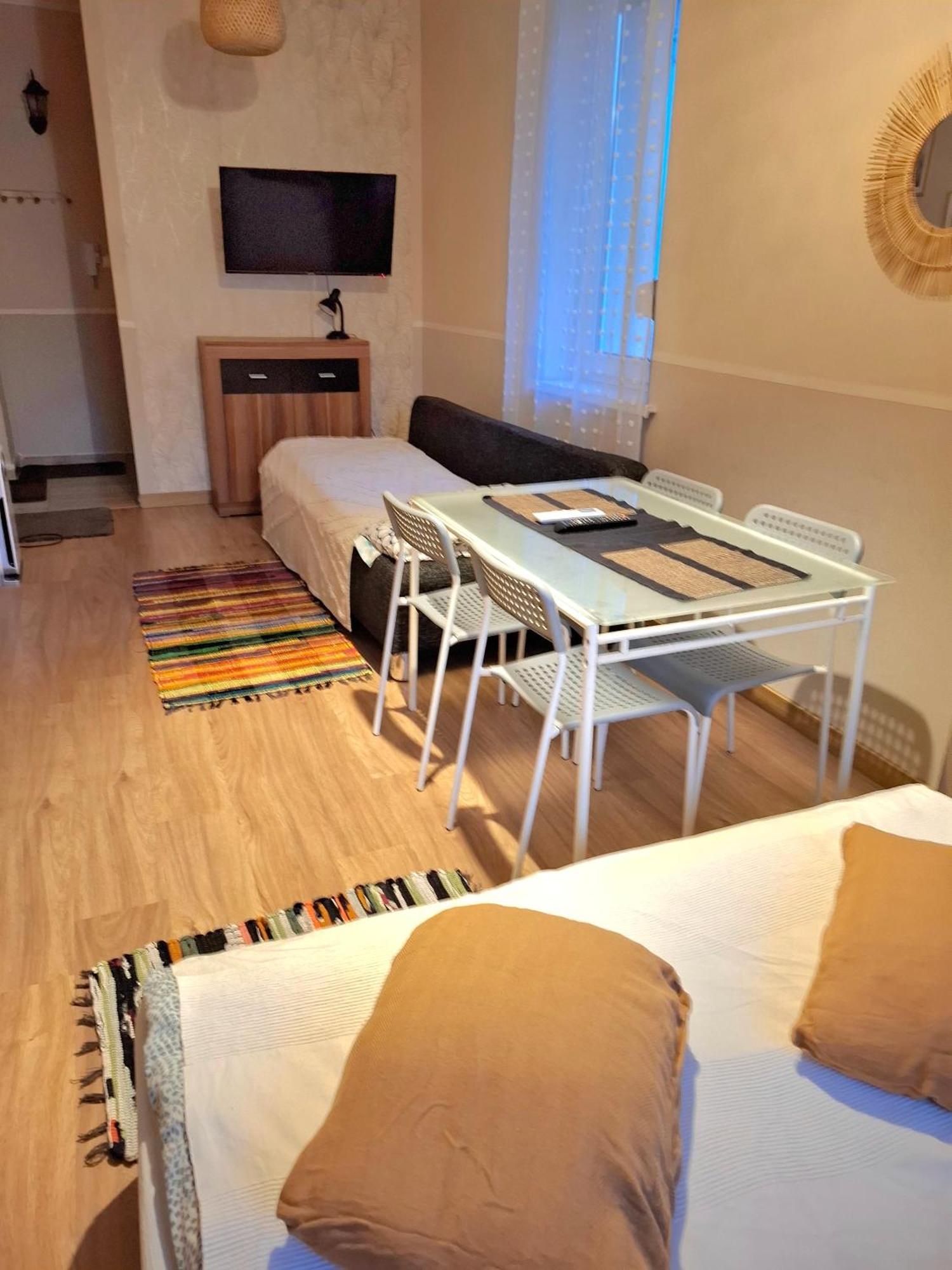 Night Host Trzebnicka 56 Free Parking * Wroclaw